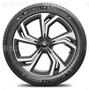 Pilot Sport 4